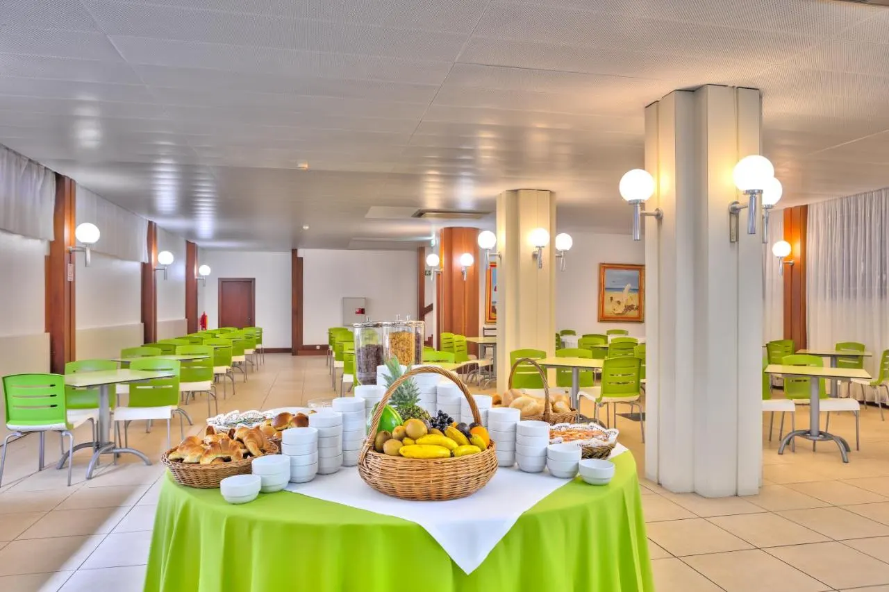 Hotel Praia Dourada